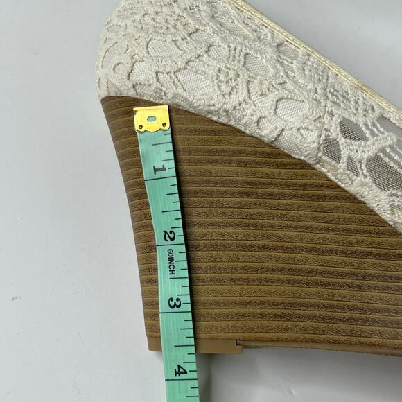 Maurices Mindy Floral Lace Peep Toe Wedge Heels Shoe Size 10 - Picture 7 of 10